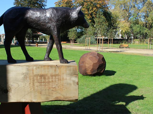 Forêt d'Art Contemporain - Paysage et Loup