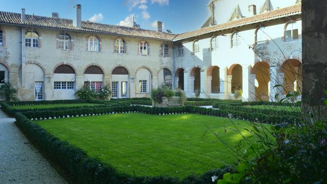 Cloitre des Jacobins à Saint Sever